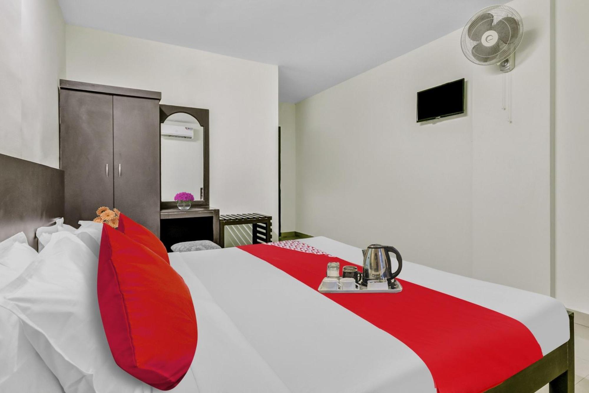 Hotel O Kalapurackal Residency Thekkady Exteriér fotografie